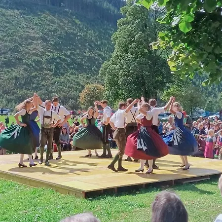 Haus Katris *