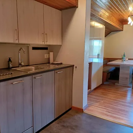 Haus Katris Appartamento
