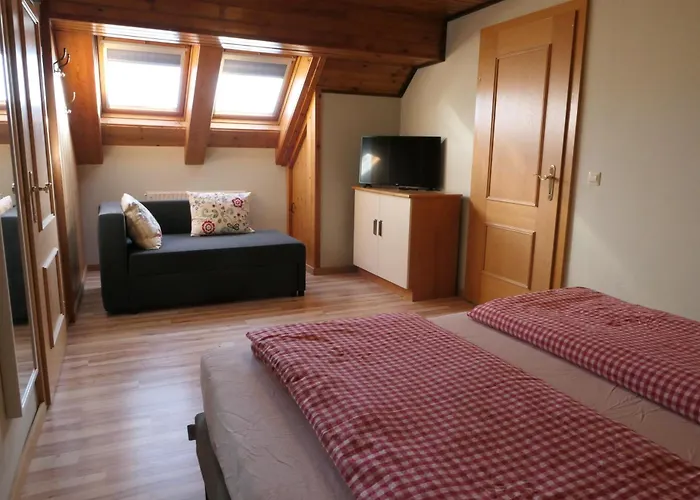 Haus Katris Апартаменты